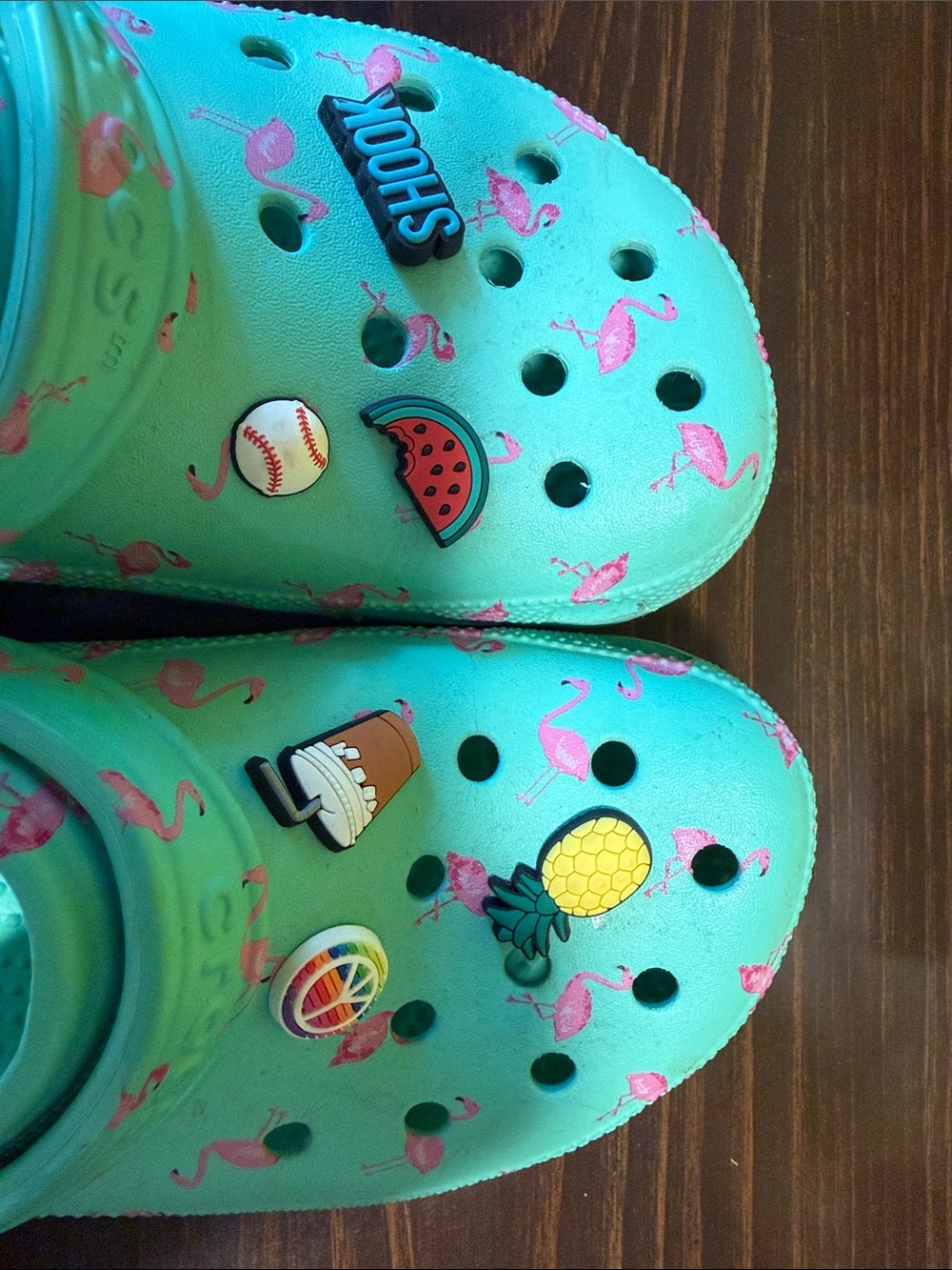 CROCS woman Teal Clogs with Pink Flamingo Print and Jibbitz - Picture 4 of 4